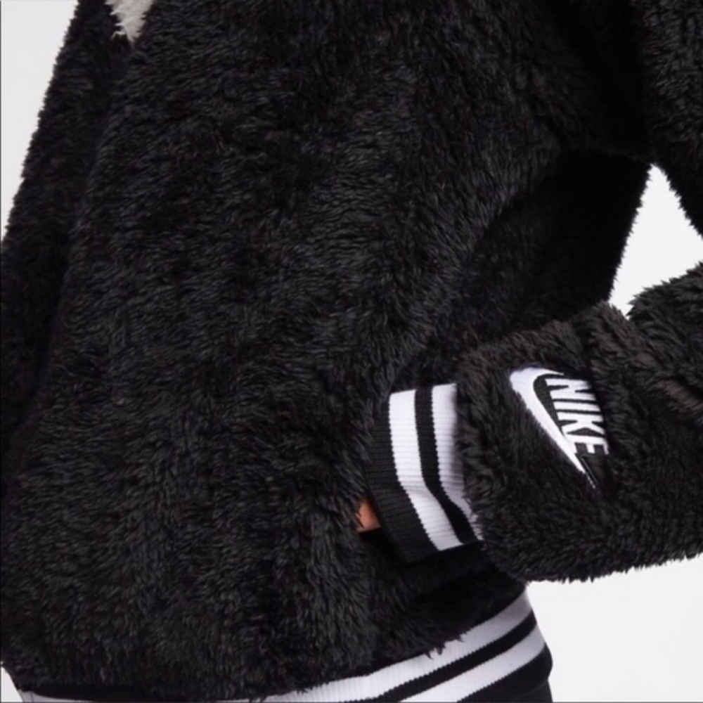 Nike Women's Sportswear Sherpa Bomber Jacket - Picture 3 of 6